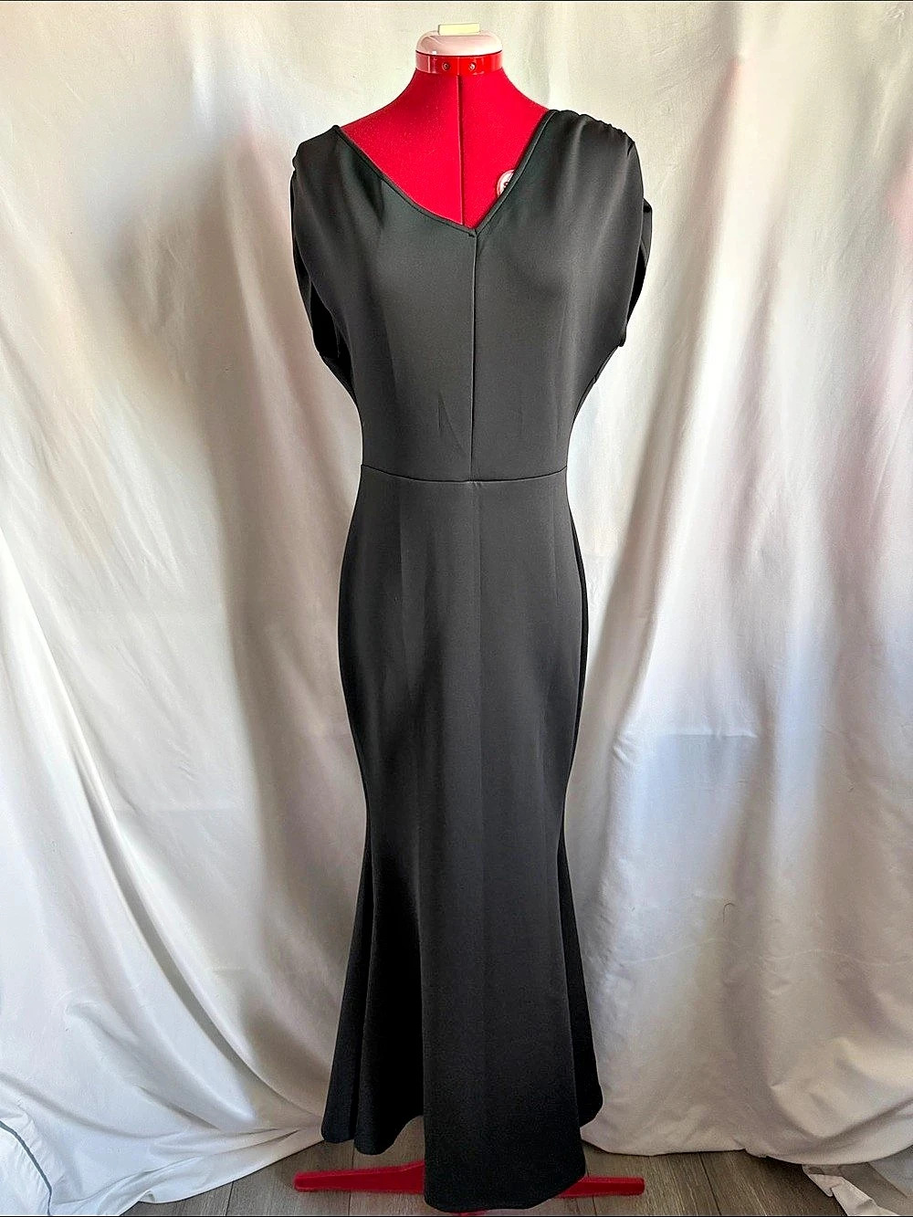 Black Maxi Mermaid Dress Size Medium Like New
